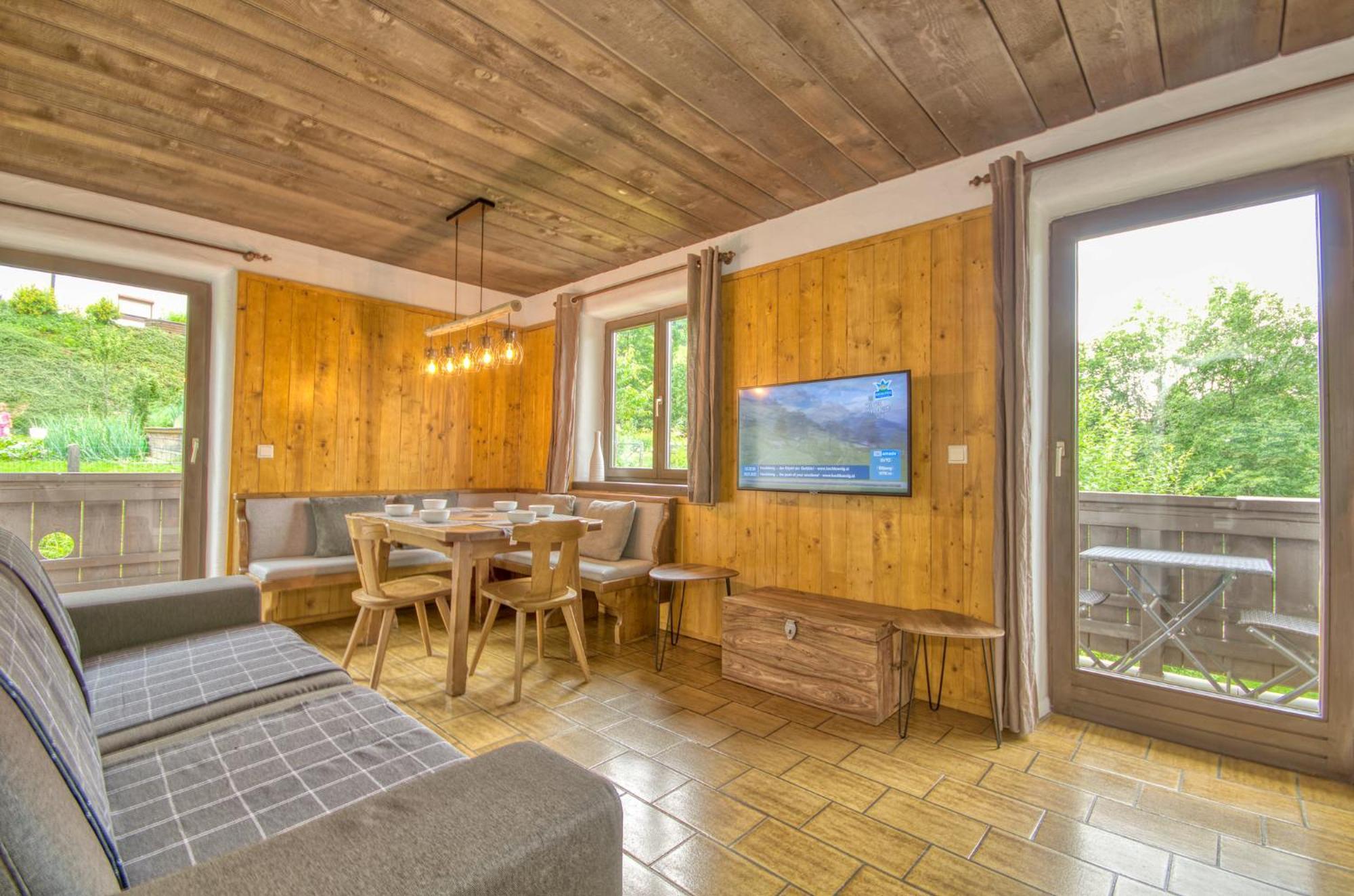 Haus Kitzsteinhorn 6 - By Alpen Apartments Kaprun Dış mekan fotoğraf